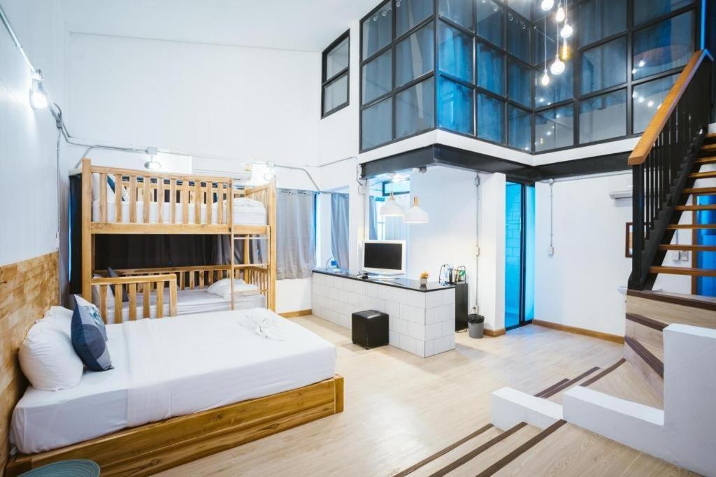 Hug Inn Phrae Exterior foto