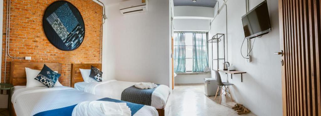 Hug Inn Phrae Exterior foto